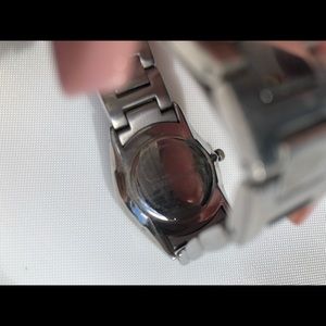 Kenneth Cole Accessories - Kenneth Cole ladies watch Kenneth Cole Accessories - Kenneth Cole ladies watch